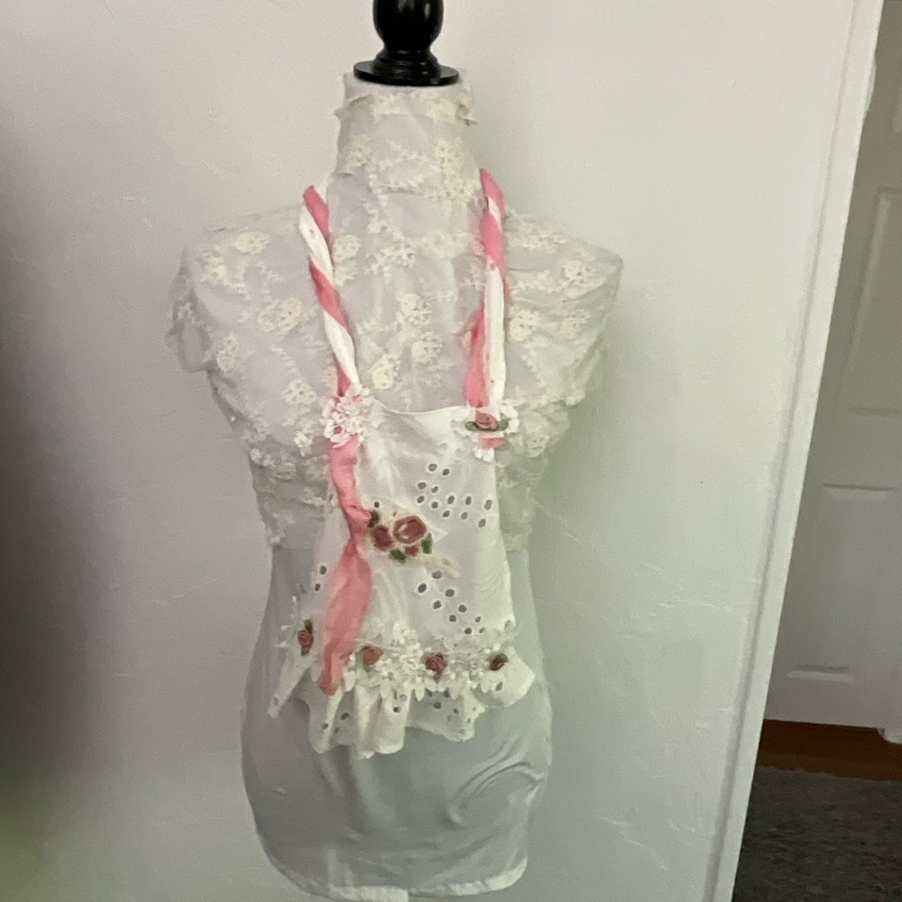 White Eyelet Lace Bib Statement Necklace
